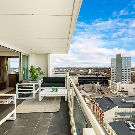 Central City View With Free Valet Parking Christchurch Exterior photo